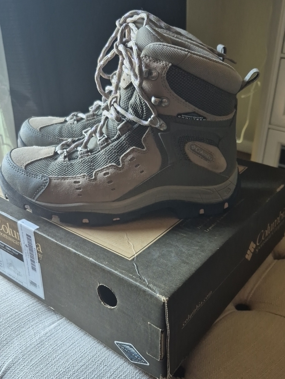 Columbia Peak Omni Tech Hiking Boots Sz.9 Excellent Condition!